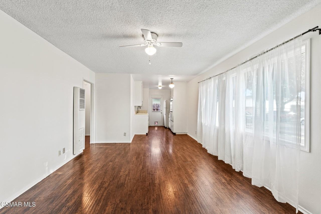 3341 Porter Ln - Photo 3 of 24