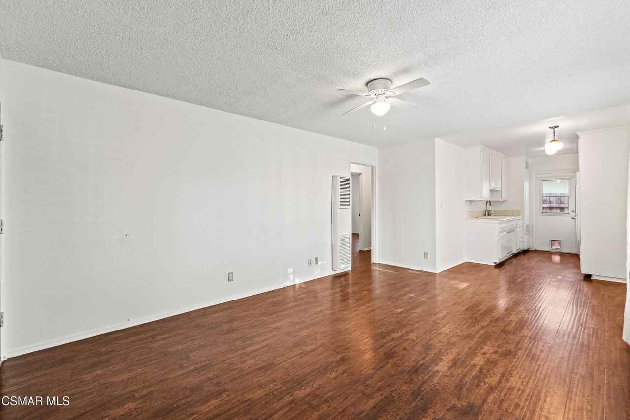 3341 Porter Ln - Photo 4 of 24