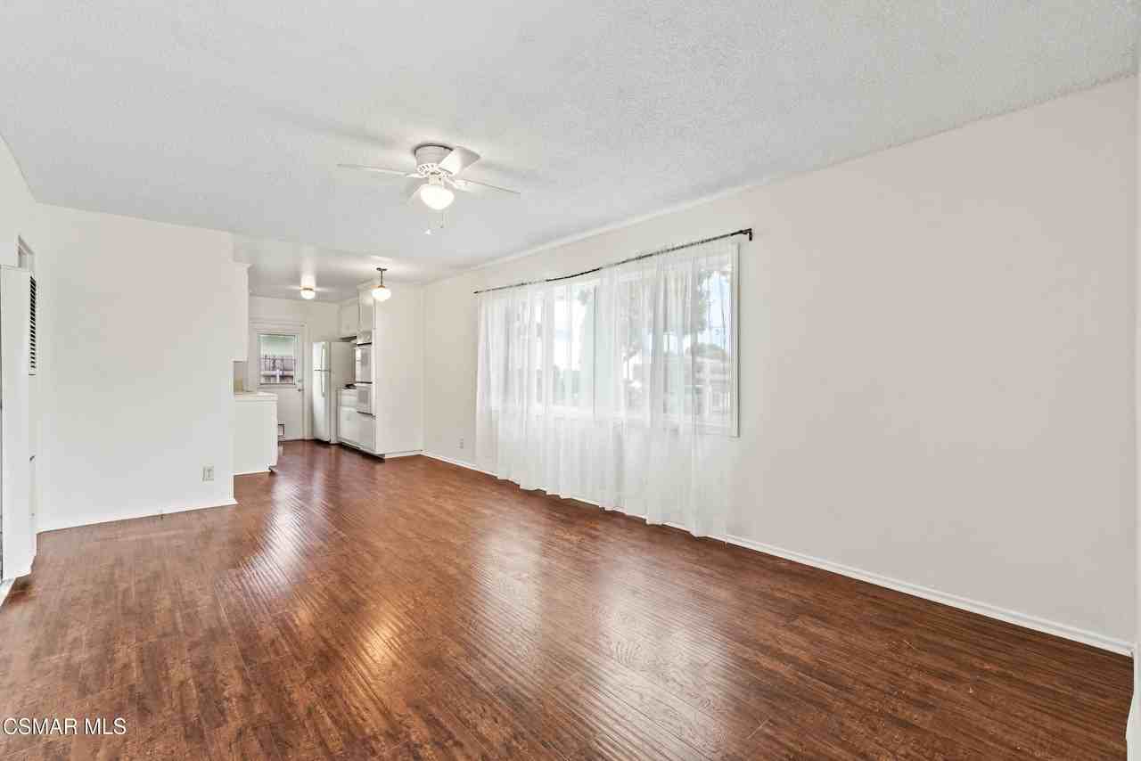 3341 Porter Ln - Photo 6 of 24