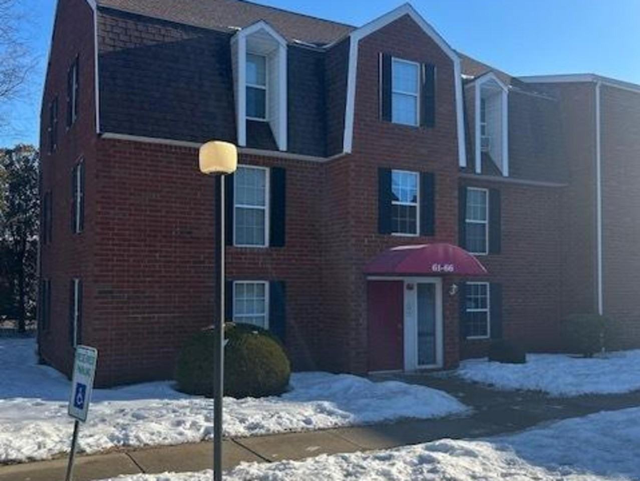 62 Heather Rdg Unit 62 - Photo 2 of 13