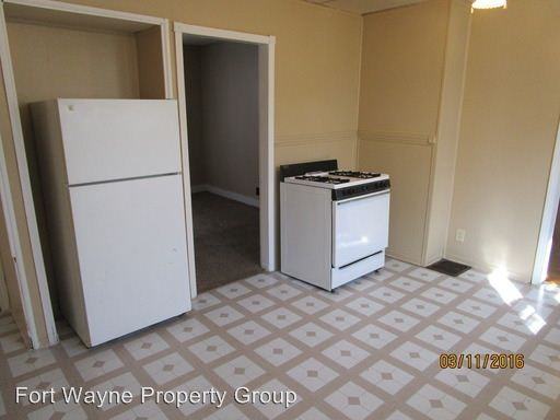 3034 Abbott St - Photo 3 of 12