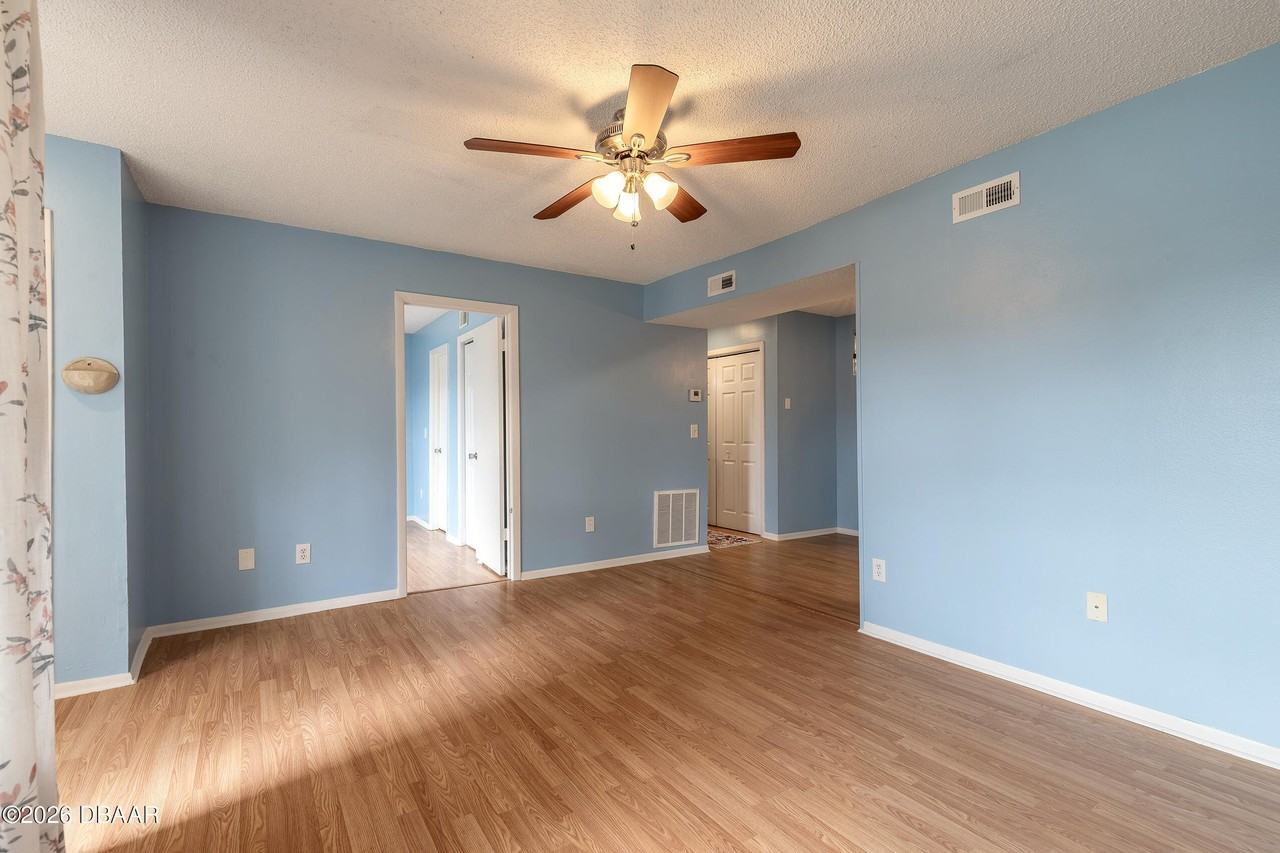 1600 Big Tree Rd Unit B7 #B7 - Photo 5 of 22