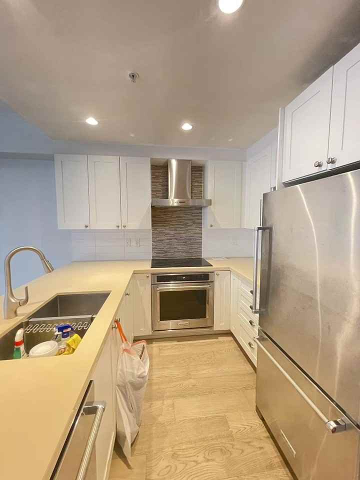 3200 Noel Drive - Photo 2 of 16