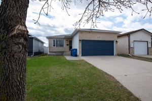 featured image of 868 Kernaghan Ave #1