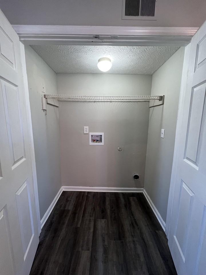 5123 Keegan Way #1 - Photo 3 of 10