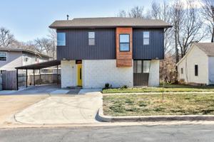 featured image of 608 E Eufaula St #1