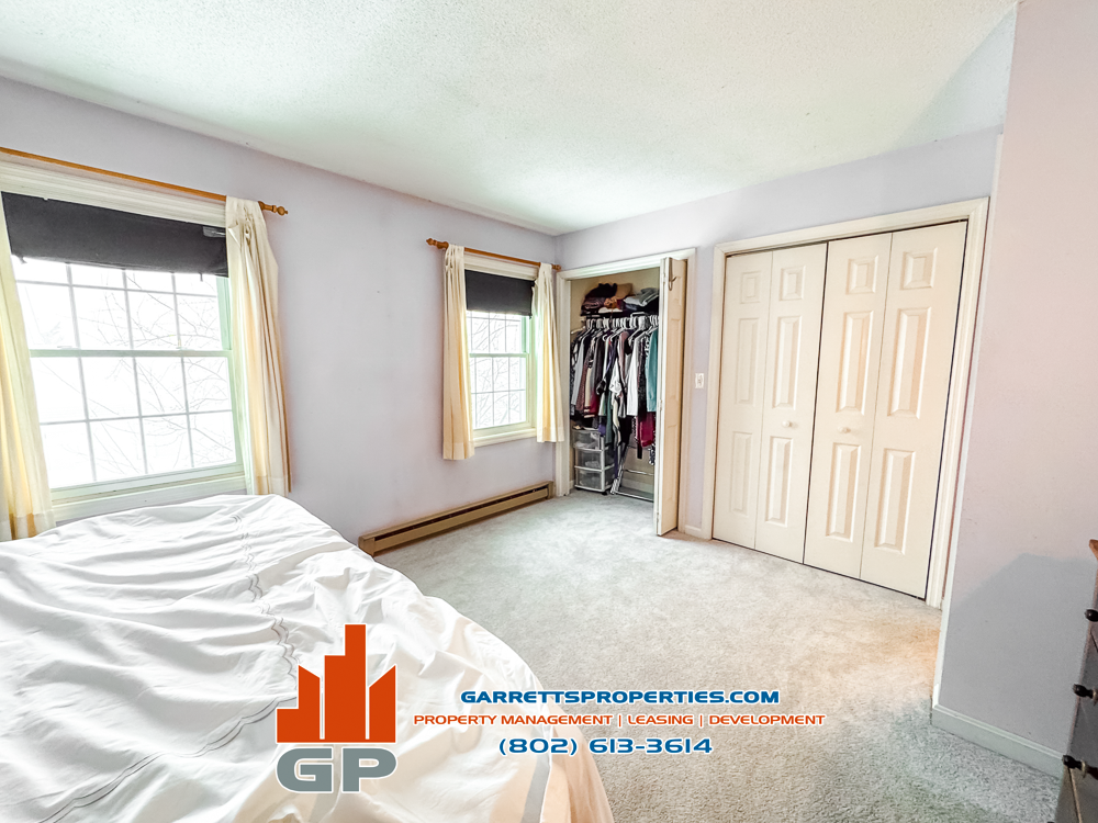 267 Eastview Cir #1 - Photo 5 of 14