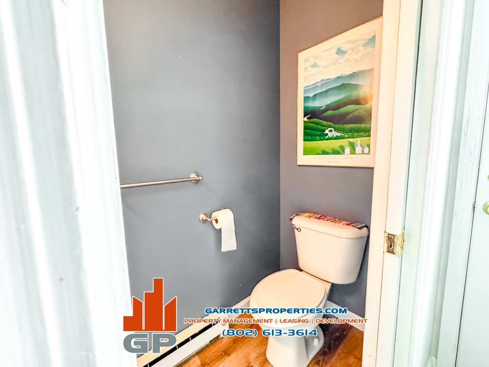 267 Eastview Cir #1 - Photo 7 of 14