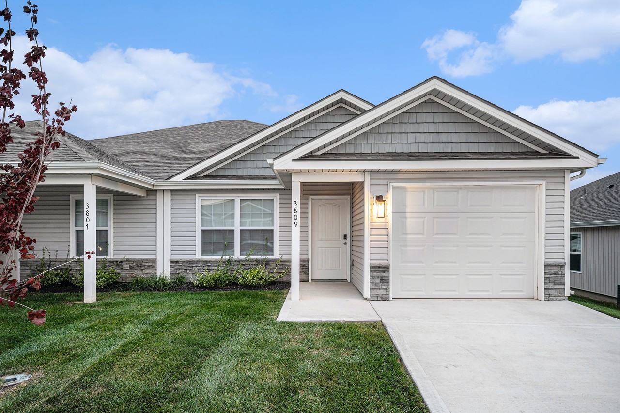 3803 Nw 93rd St - Photo 2 of 17