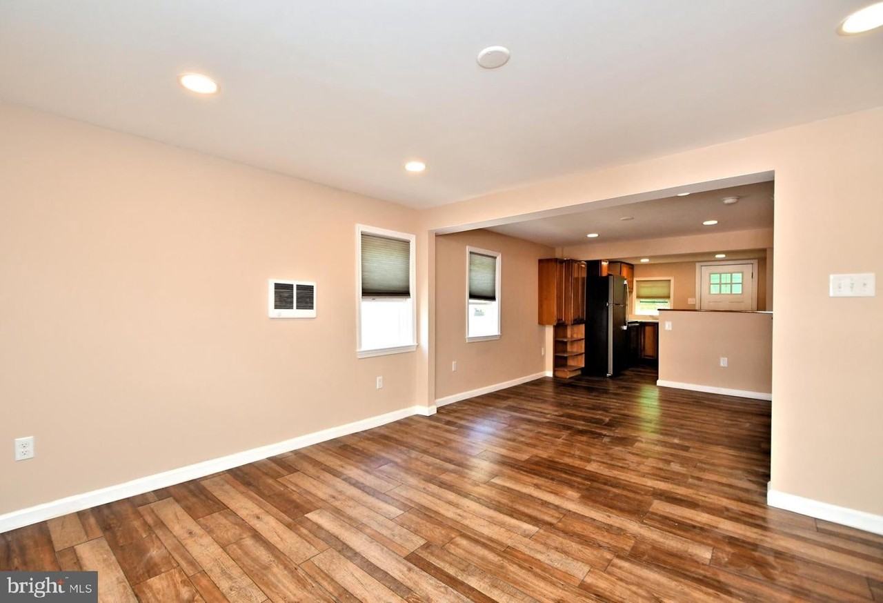 23 Walnut St - Photo 7 of 40