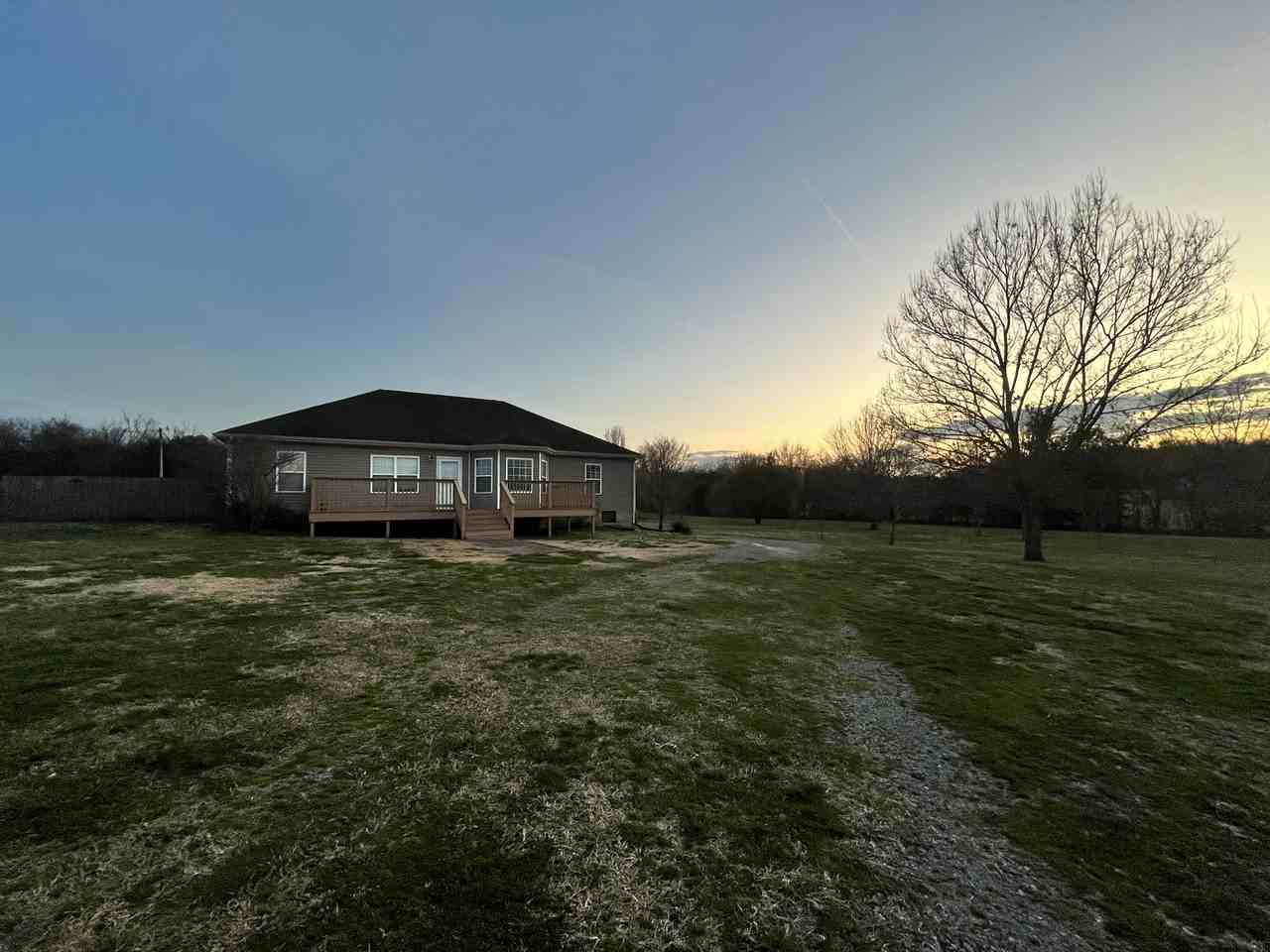 476 Bill Russell Rd #1 - Photo 3 of 26