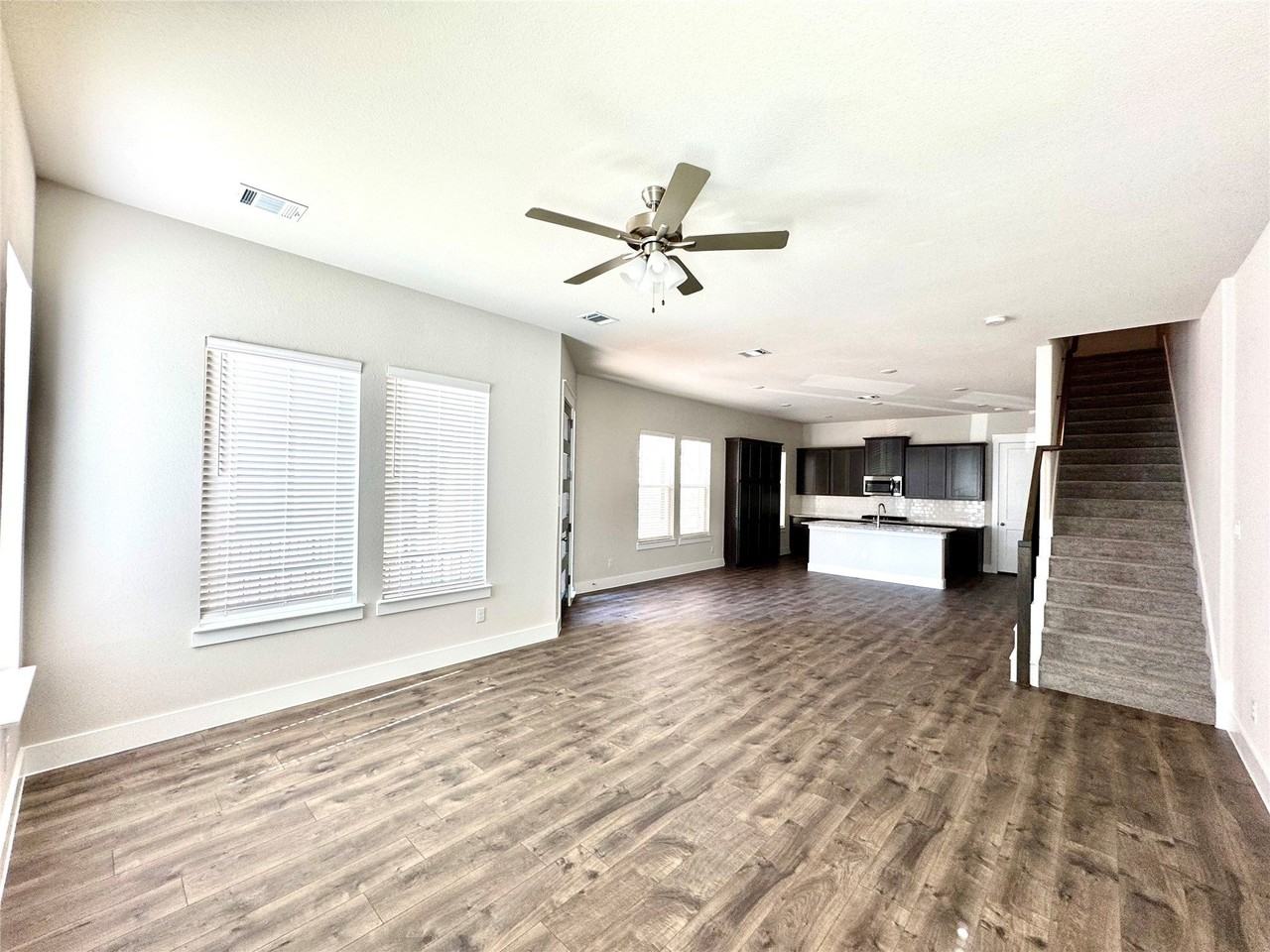809 Meadowcrest Dr - Photo 6 of 30