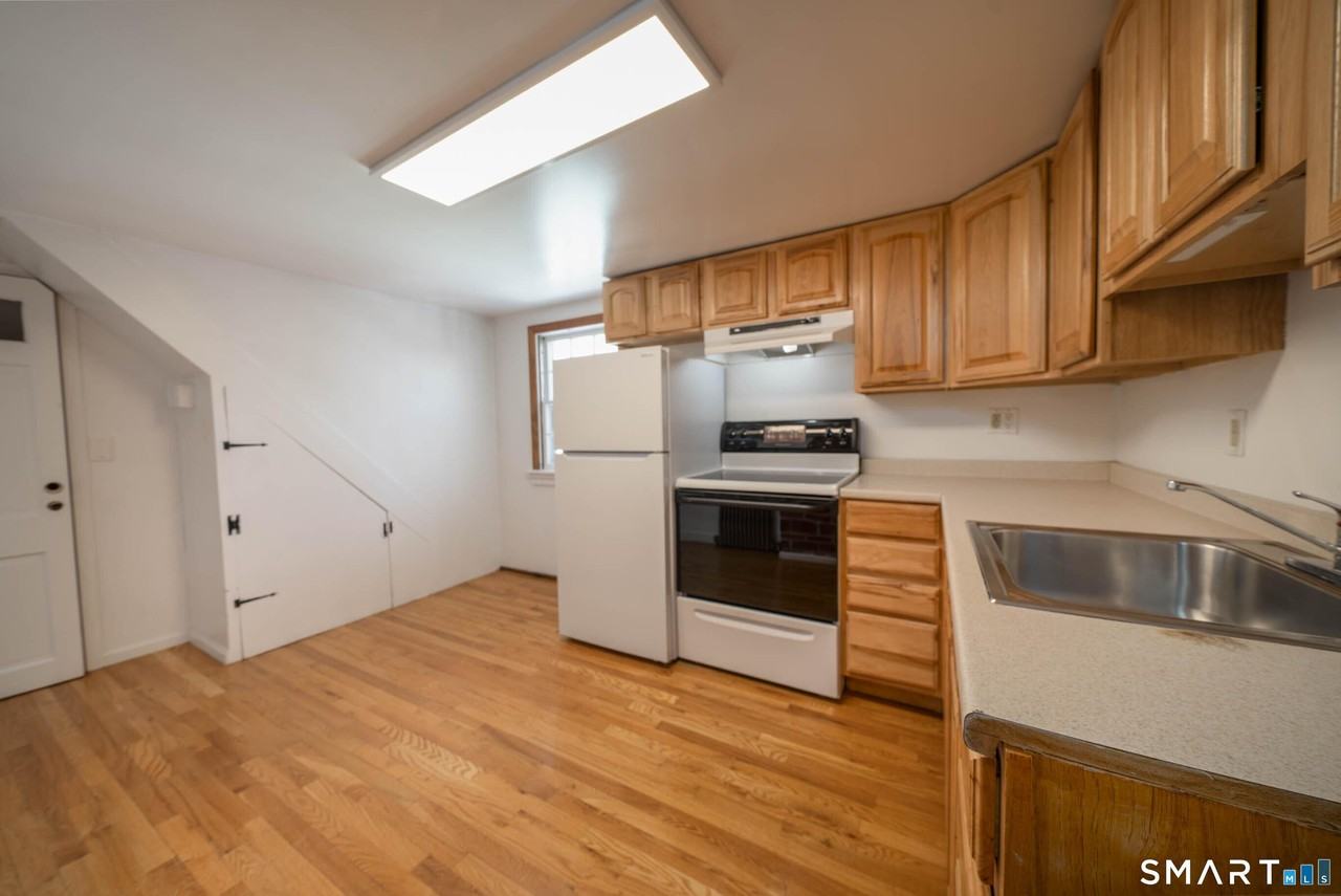 Meadow Pl - Photo 4 of 10