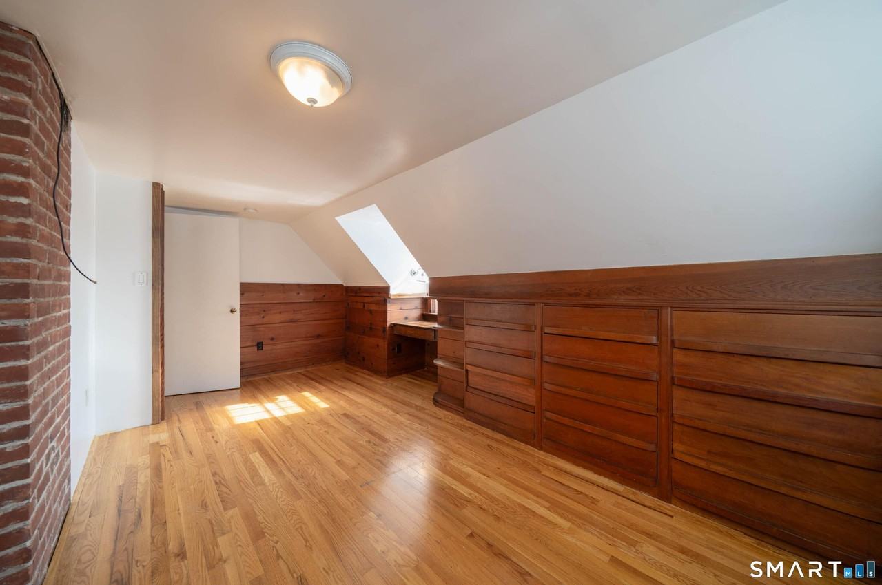 Meadow Pl - Photo 7 of 10