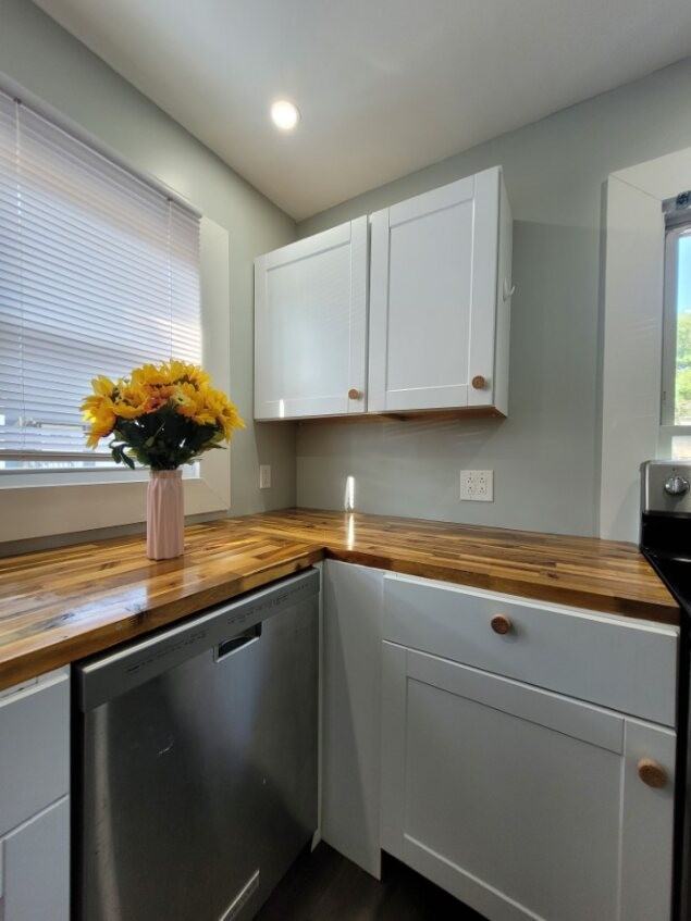 121 W Main St #C - Photo 7 of 22