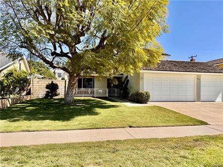 202 S Barbara Way - Photo 2 of 19