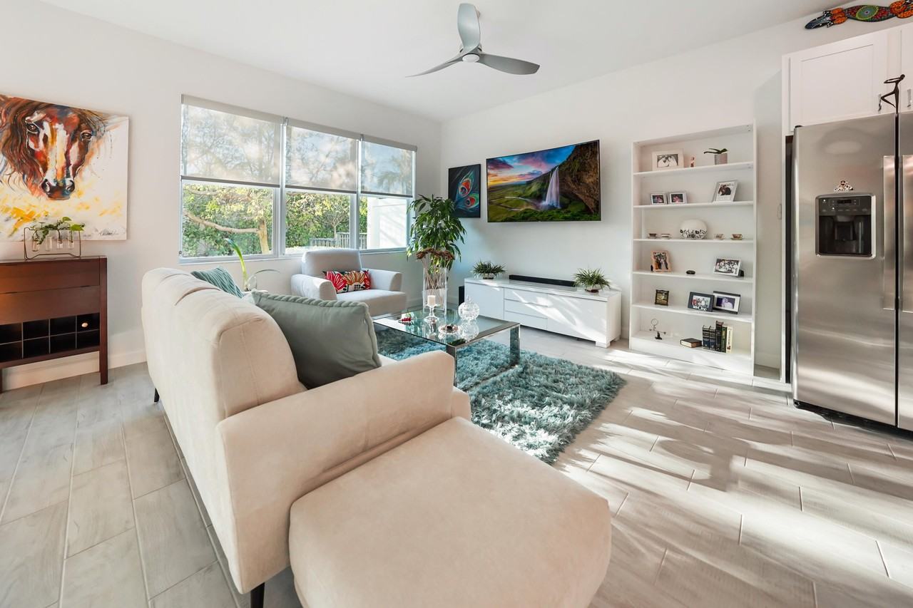 4787 Navali Dr - Photo 4 of 21