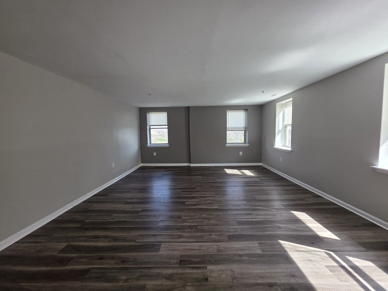 2908 Reisterstown Rd #083J - Photo 2 of 14