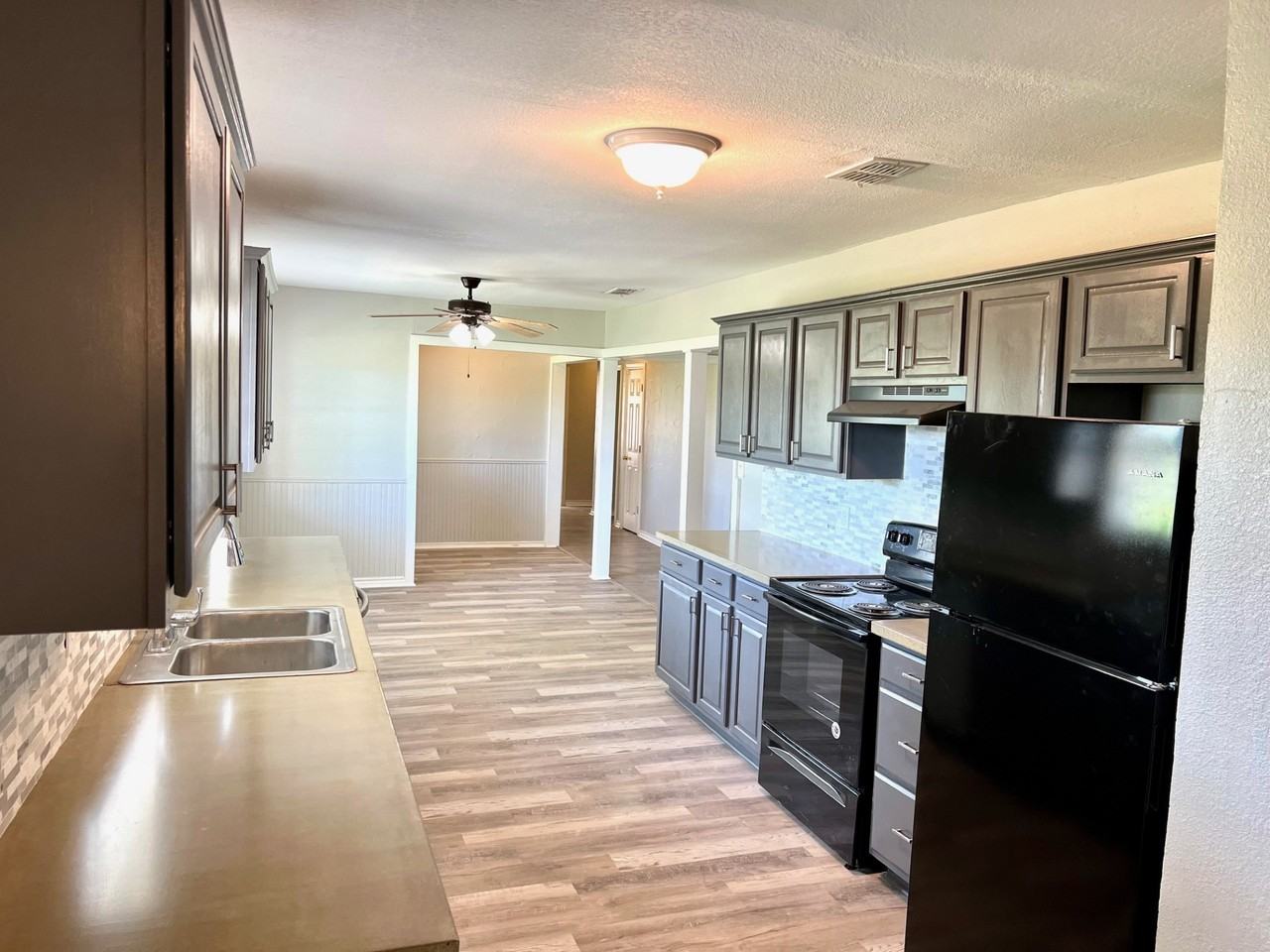 137 Private Road 1111 #1 - Photo 5 of 10