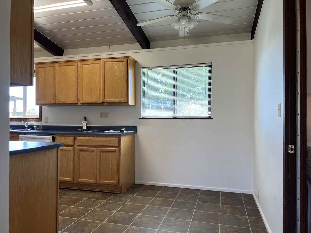 1268 Fernwood Dr #1 - Photo 3 of 31