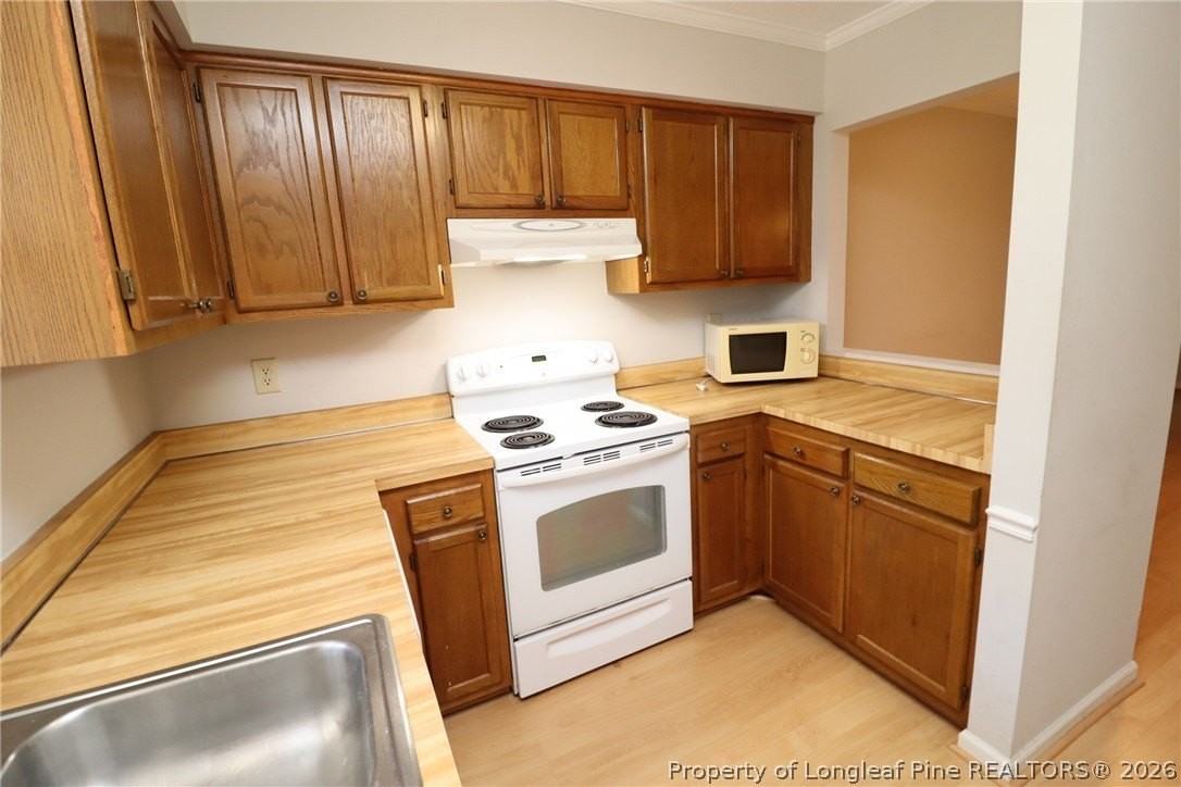 7424 Penny Hill Ln - Photo 6 of 30