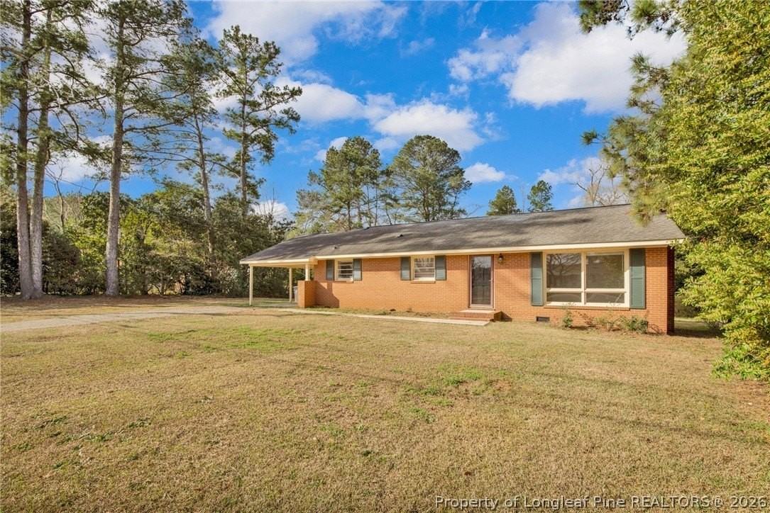 409 College Dr - Photo 2 of 32