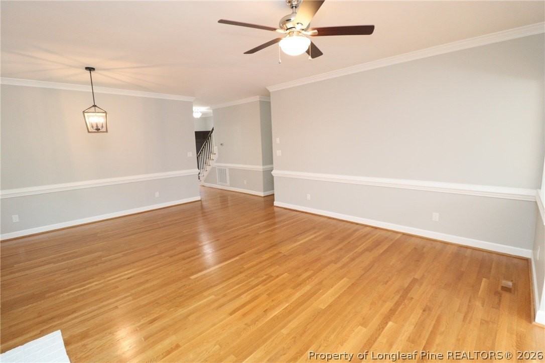 7915 Footman Way - Photo 7 of 39