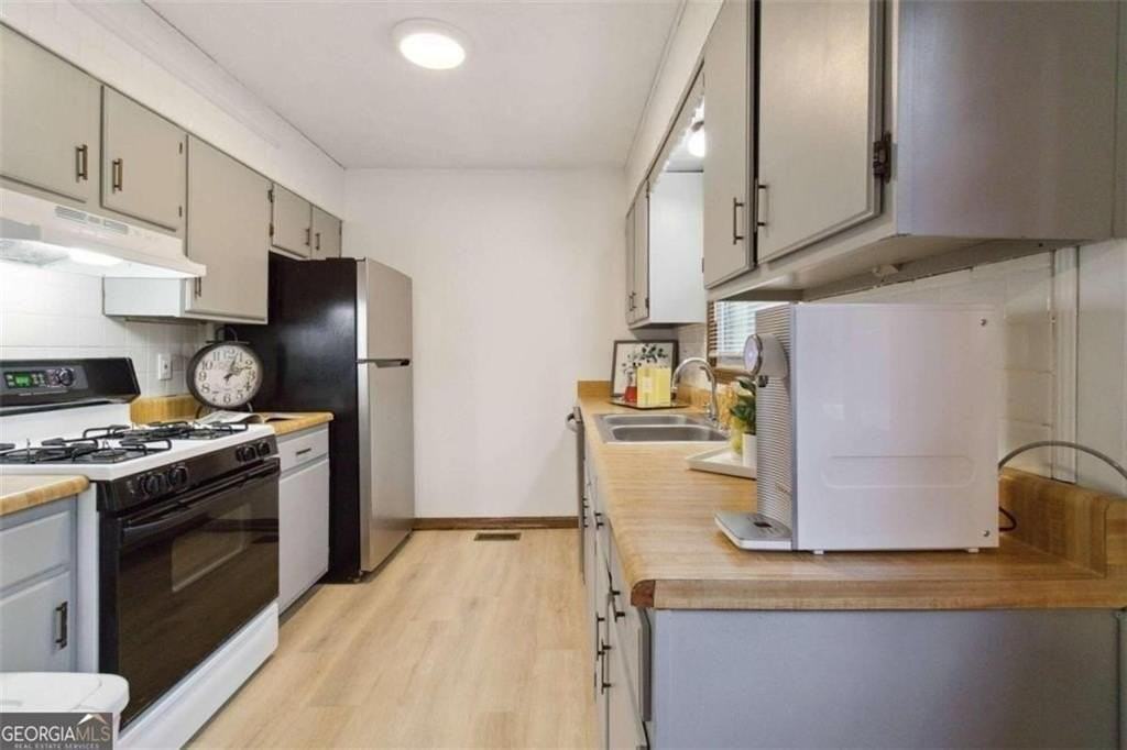 3040 Land Rd - Photo 6 of 19