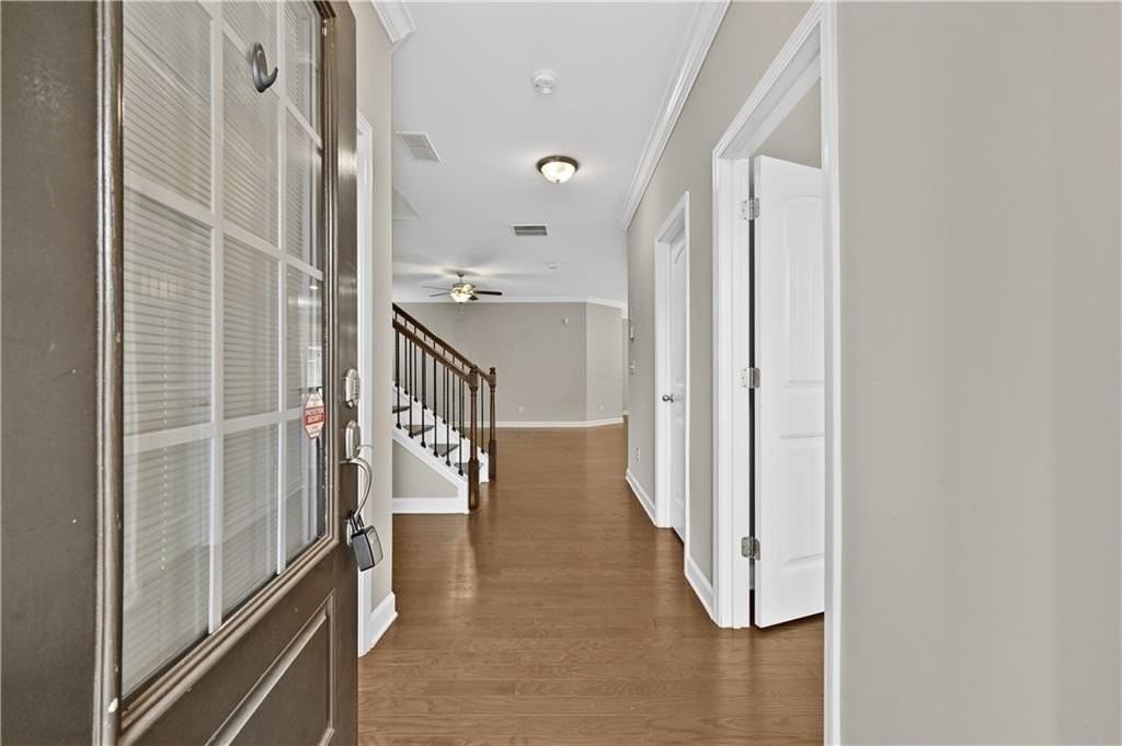 4832 Miller Ridge Blvd - Photo 3 of 38