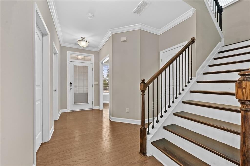 4832 Miller Ridge Blvd - Photo 4 of 38