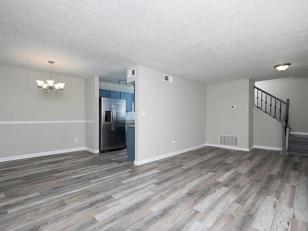 3874 Mulkey Cir Sw - Photo 7 of 28