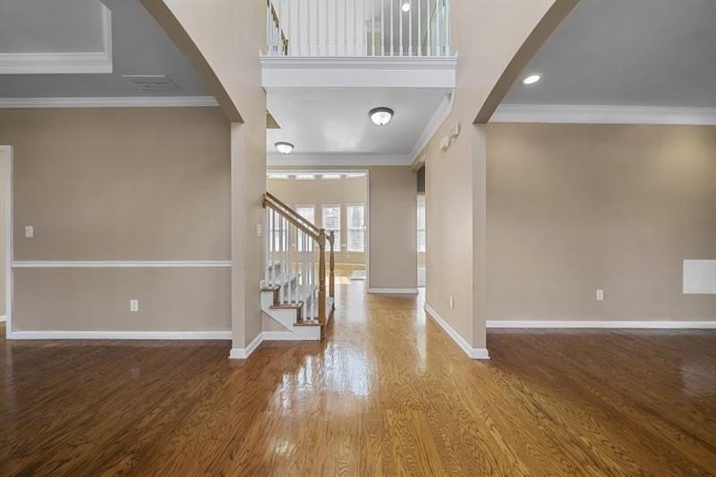 130 Candler Ct - Photo 2 of 45