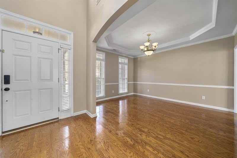 130 Candler Ct - Photo 4 of 45