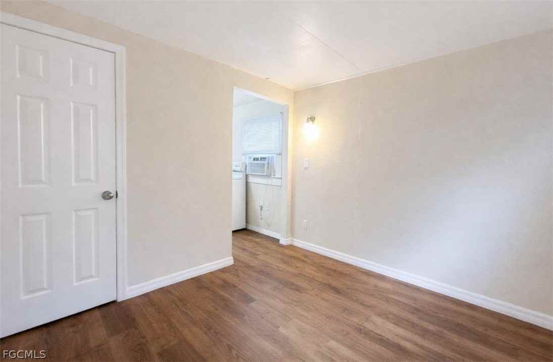 719 Burdick Ave - Photo 7 of 10