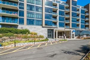 featured image of 15 Morris Ave #216