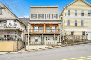 featured image of 1009 W Lackawanna Ave