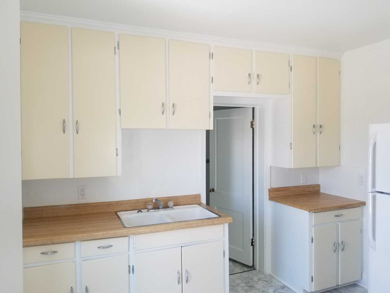 104 Mason St #3 - Photo 3 of 10