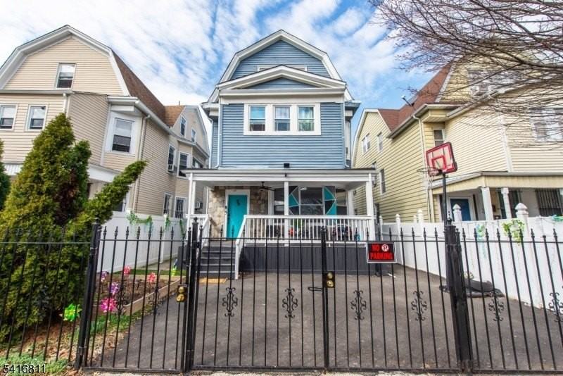 59 Ellington St #1 - Photo 5 of 17