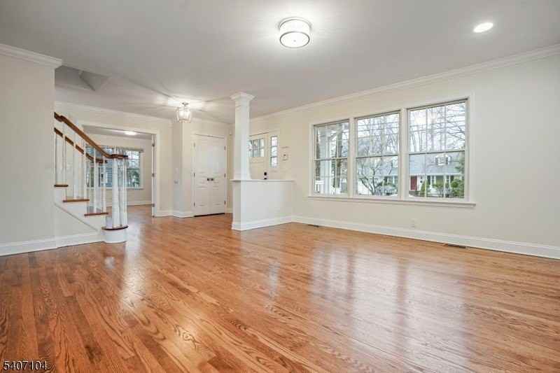 2114 Elizabeth Ave - Photo 4 of 29