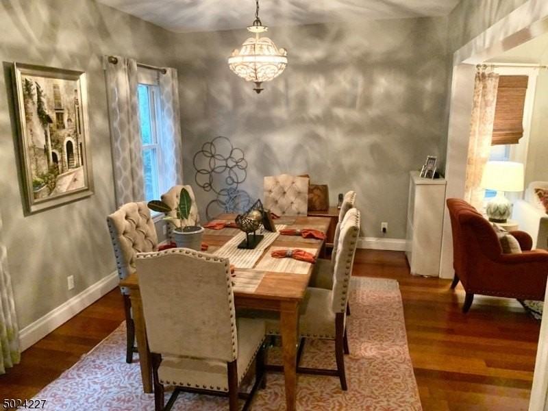 36 Burnet St #1 - Photo 4 of 23