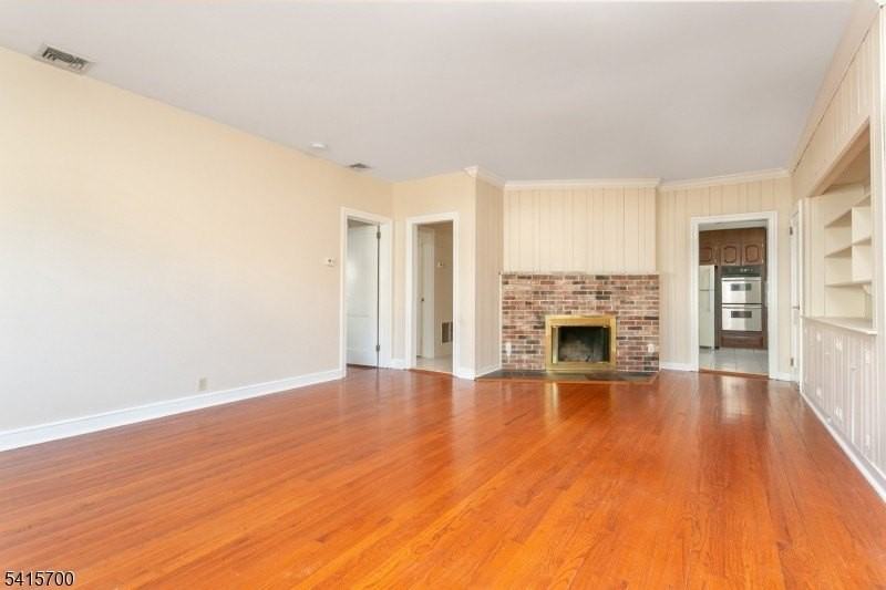 27 Ashwood Ave - Photo 6 of 28