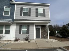 611 Windsurfing Ln - Photo 1 of 1