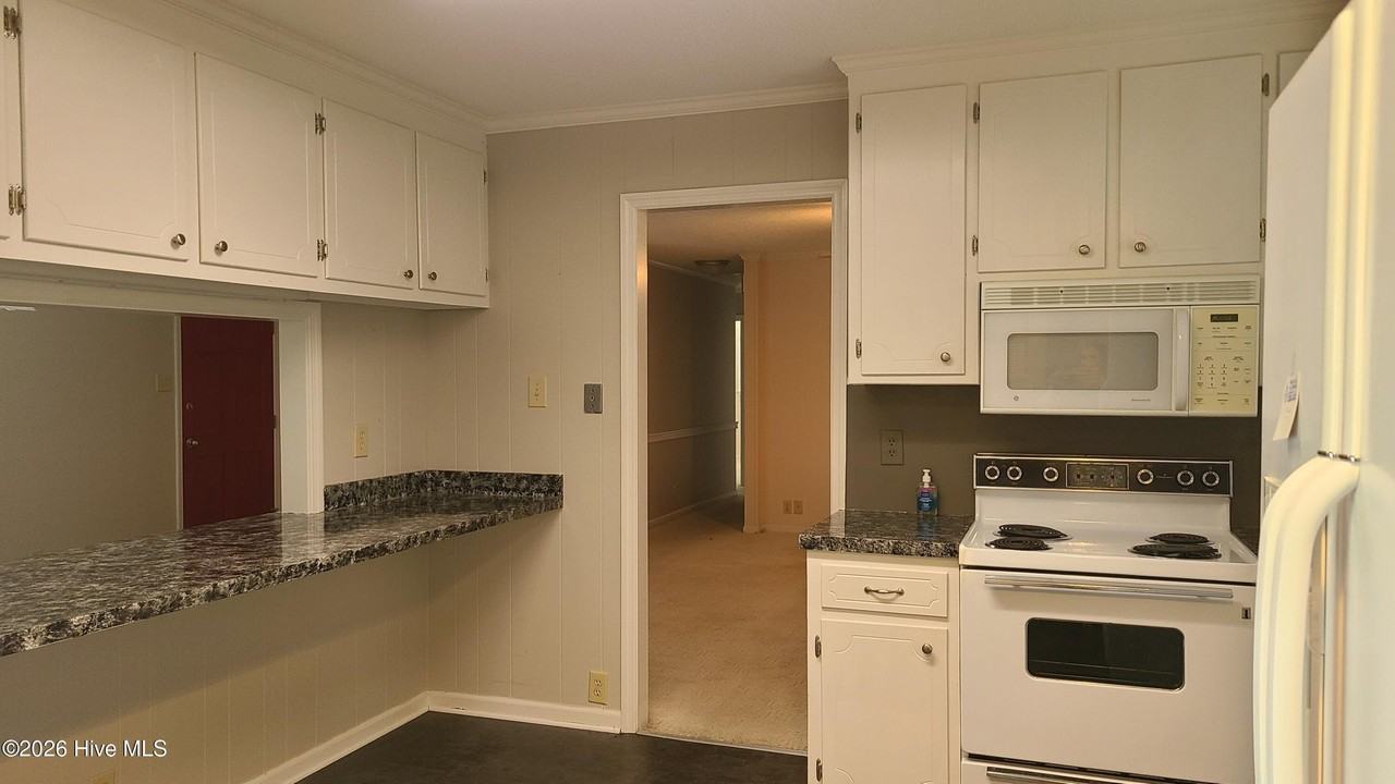 500 W Church St - Photo 2 of 14