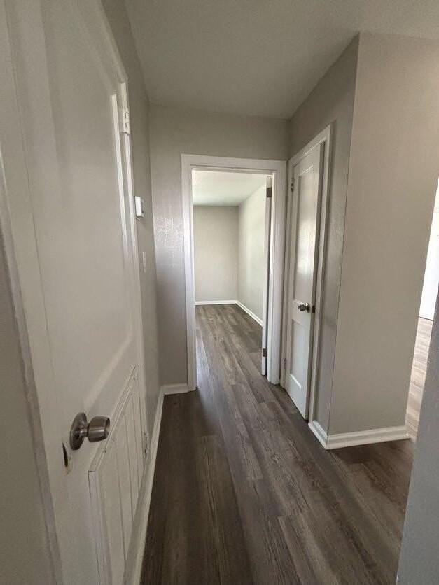 110 3rd St Apt B - Photo 6 of 9