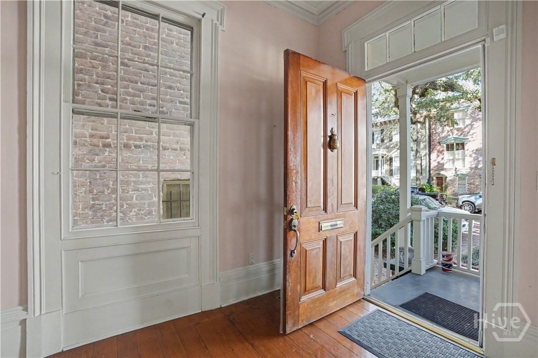 205 W Jones St - Photo 7 of 33