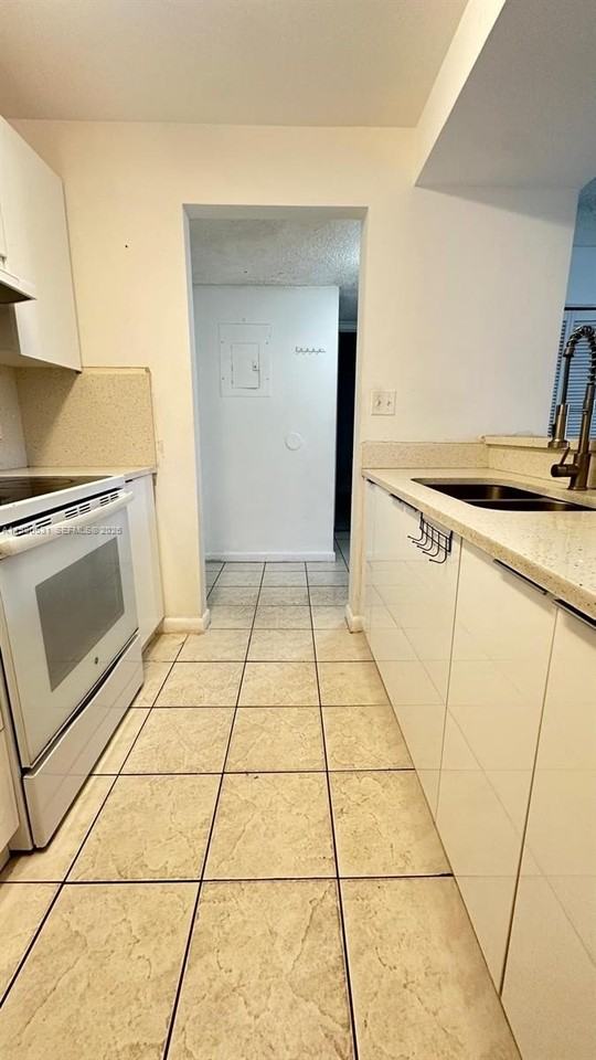 7125 Nw 186th St #B110 - Photo 3 of 19