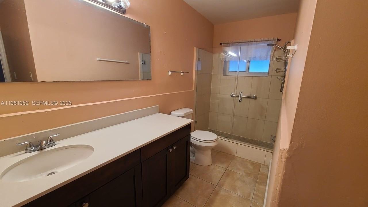 6808 Nw 75th St #0 - Photo 6 of 6