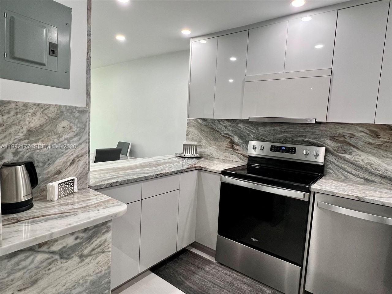 8595 Sunrise Lakes Blvd #207 - Photo 4 of 25