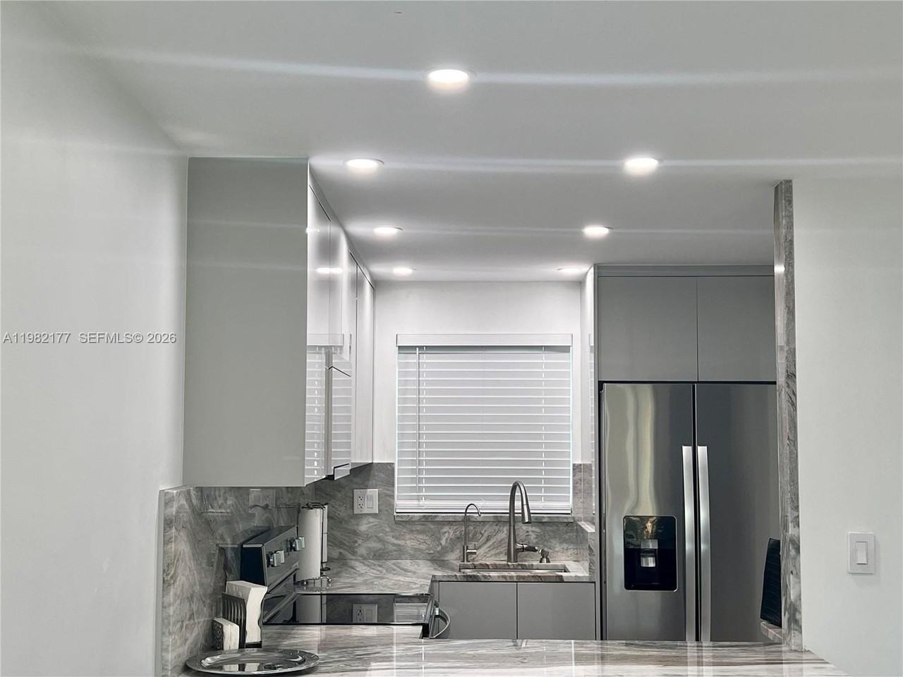 8595 Sunrise Lakes Blvd #207 - Photo 6 of 25