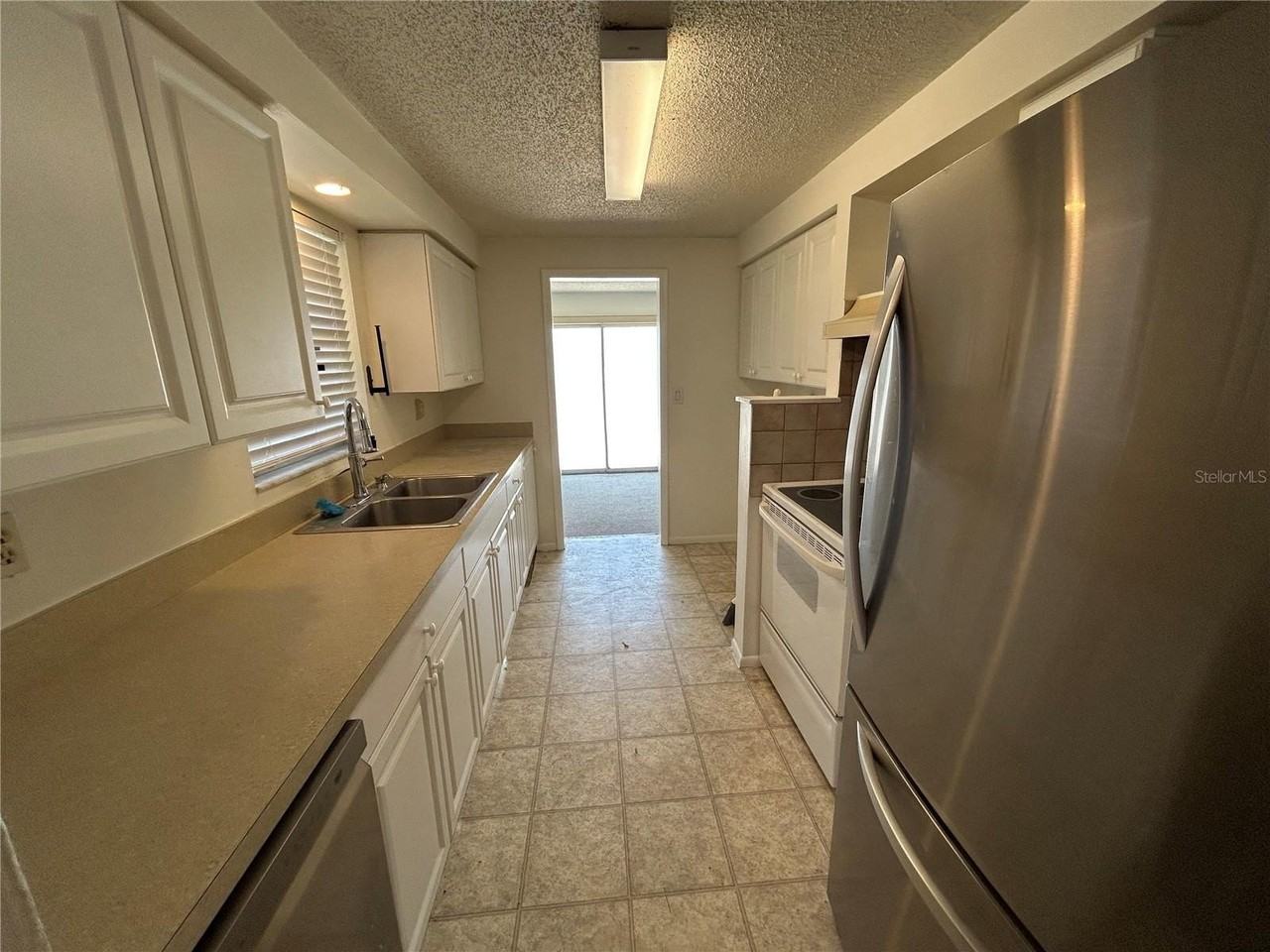 4427 58th St W - Photo 3 of 11